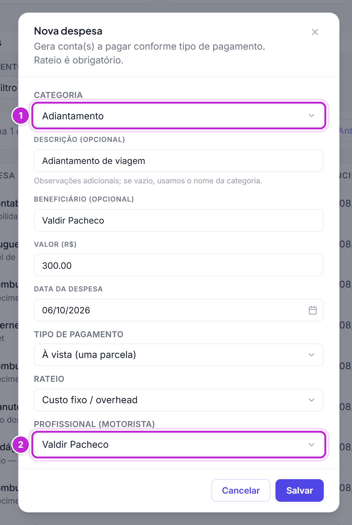 Modal Nova despesa com a categoria Adiantamento, valor 300 e o motorista Valdir Pacheco em Profissional (motorista)