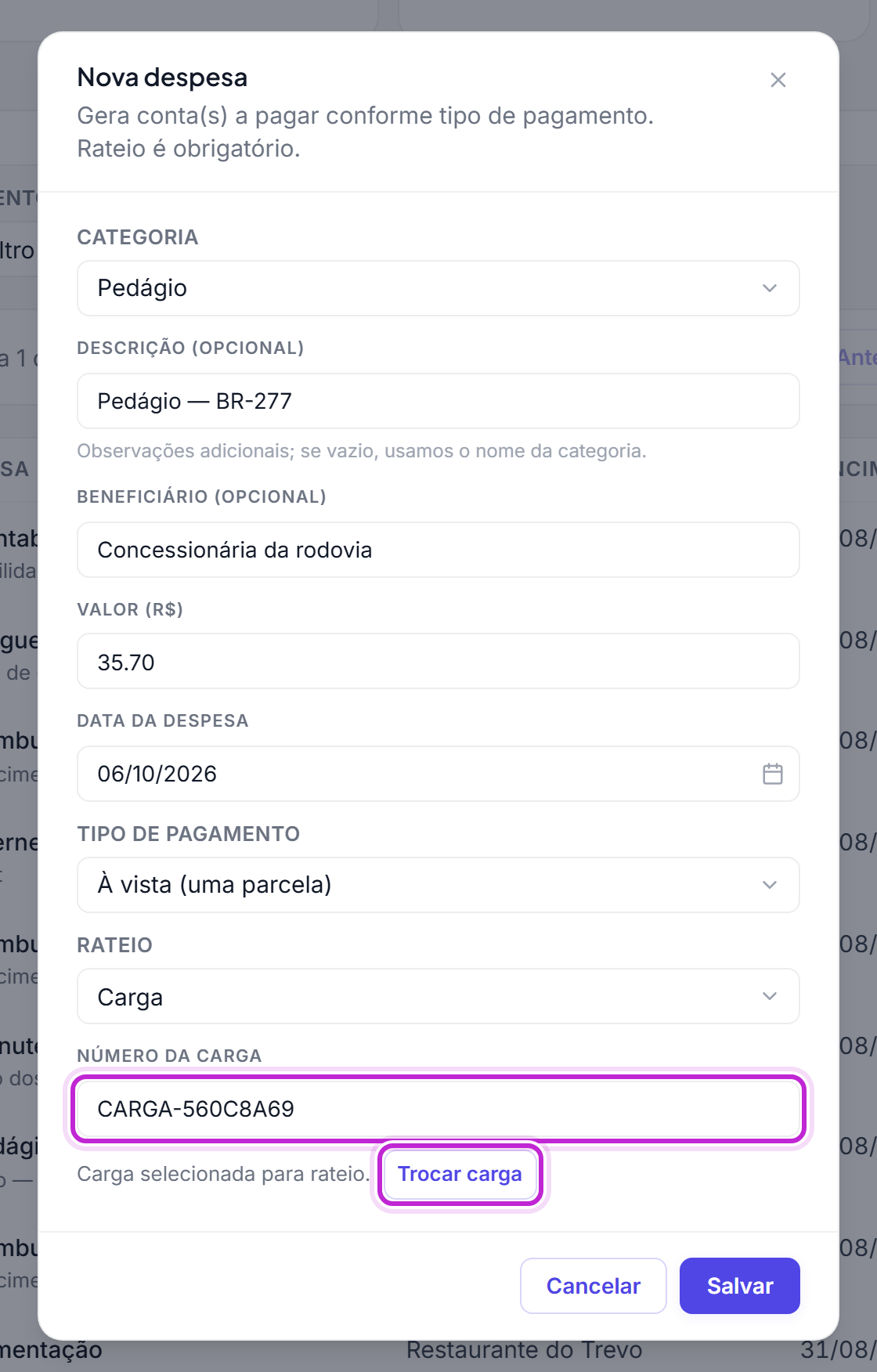 Modal Nova despesa com a carga escolhida no campo Número da carga, o aviso Carga selecionada para rateio e o botão Trocar carga